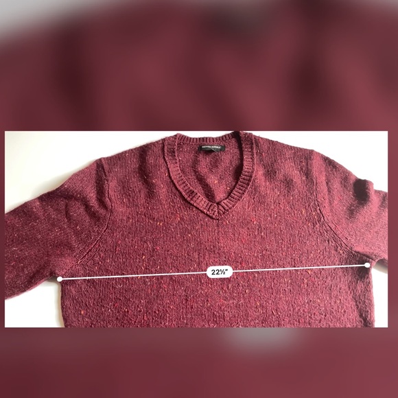 Banana Republic Men's V-Neck Sweater size L - Picture 2 of 7